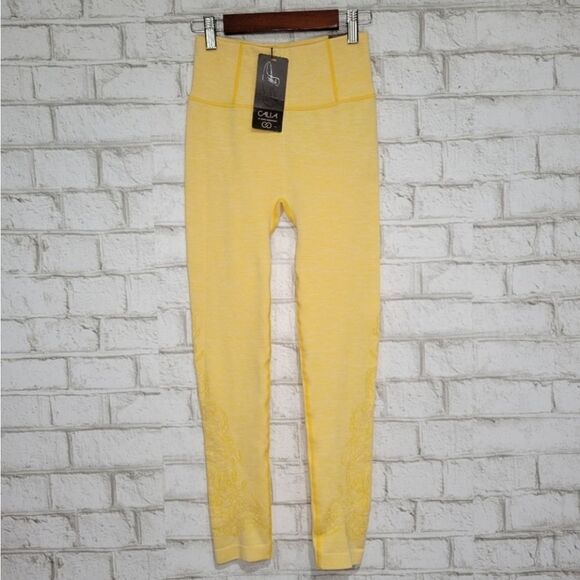 NWT CALIA by Carrie Underwood yellow leggings - Picture 1 of 10
